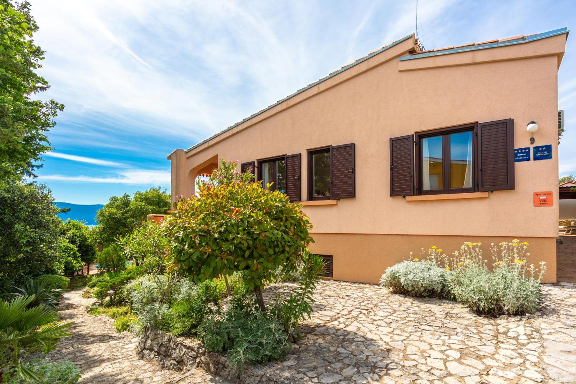 Apartments Villa Temer Pinezići Exterior foto